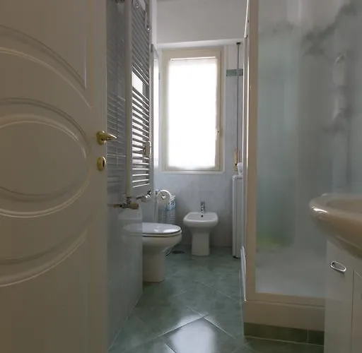 La Primavera Holidayhouse Location For Visit The Vatican רומא